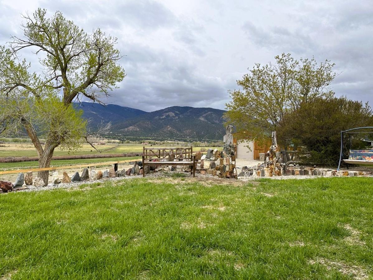Private Retreat On Working Horse And Cattle Ranch Villa Salida Eksteriør billede